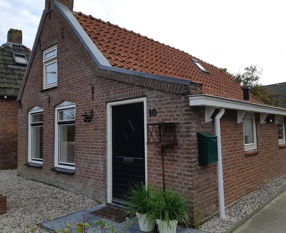 Waddenfestijn Villa Paesens Exterior photo